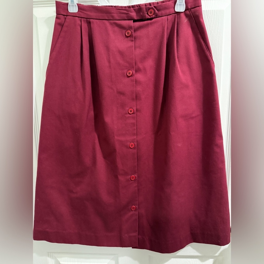 VTG Southern Lady Maroon A-Line Pleated w Pockets Button Down Skirt